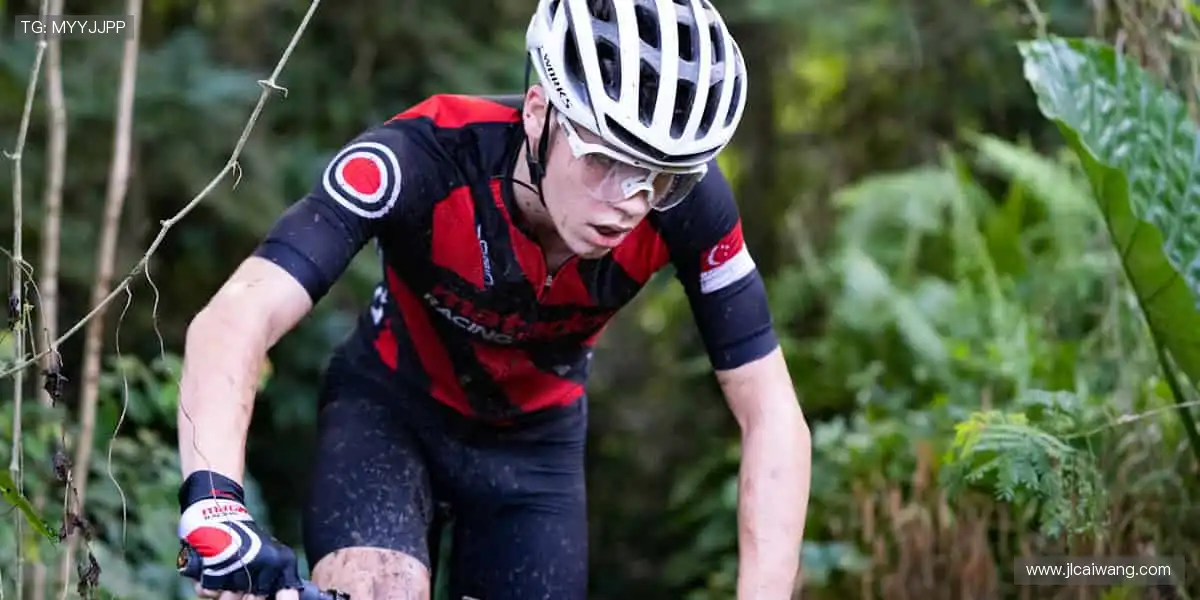 🎯 装备升级，战力翻倍！专业运动周边，为热爱保驾护航💪